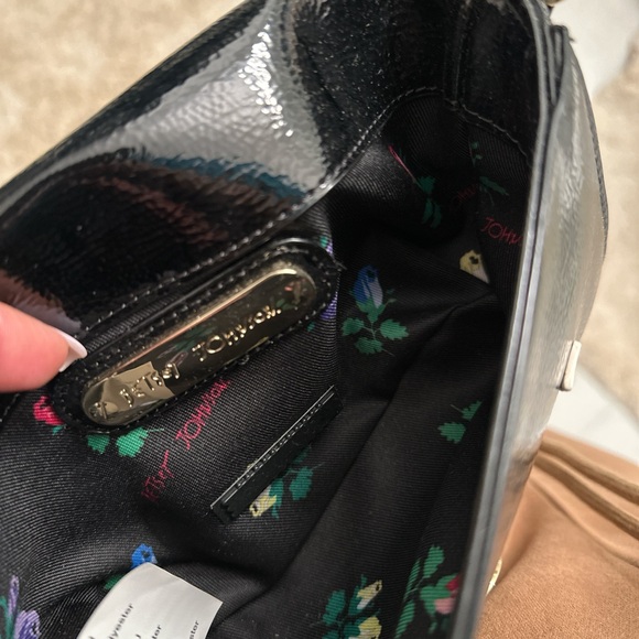 Betsey Johnson Get My Good Side Camera Crossbody Bag - Picture 2 of 9